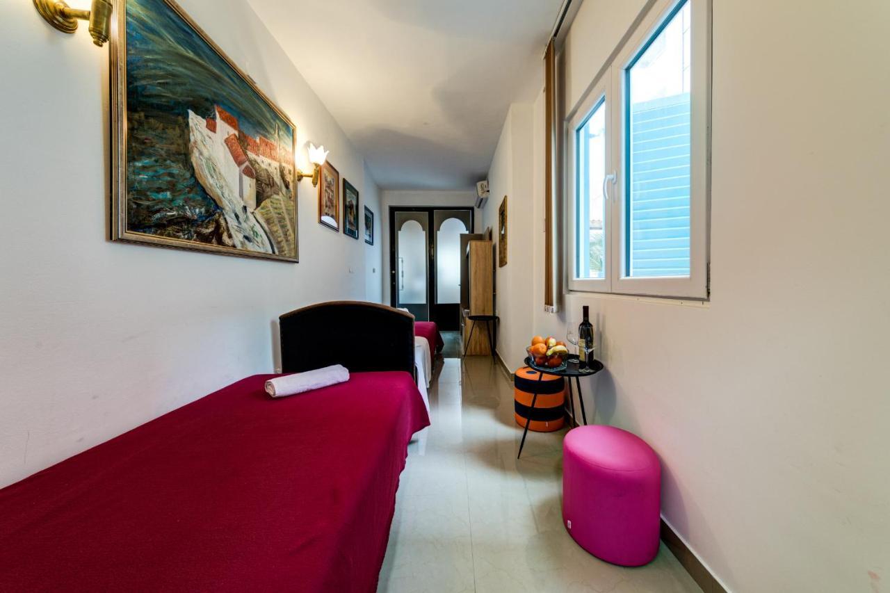 Oasis Seaside Rooms Budva Buitenkant foto
